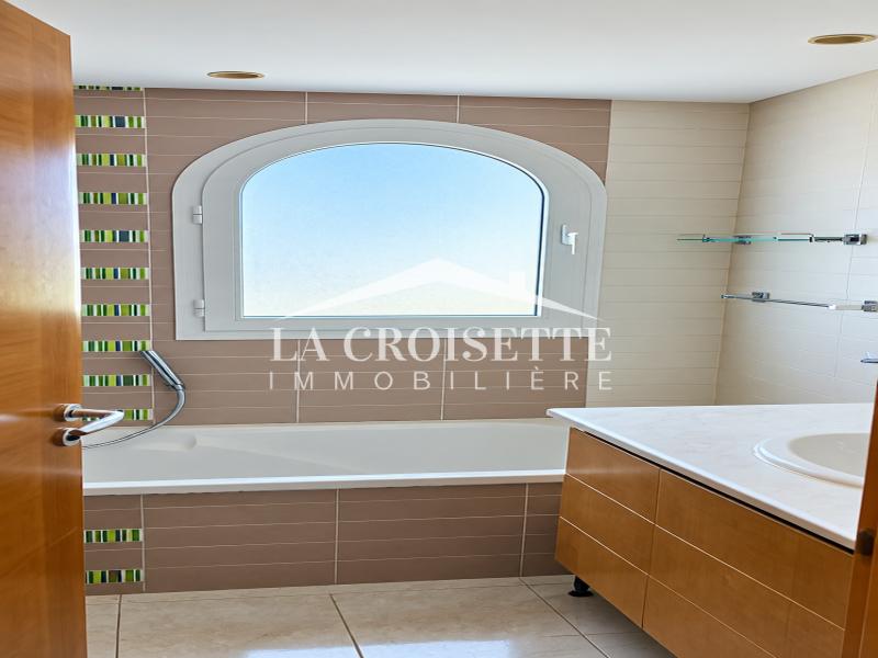 Villa S+2 avec vue sur mer à Gammarth
